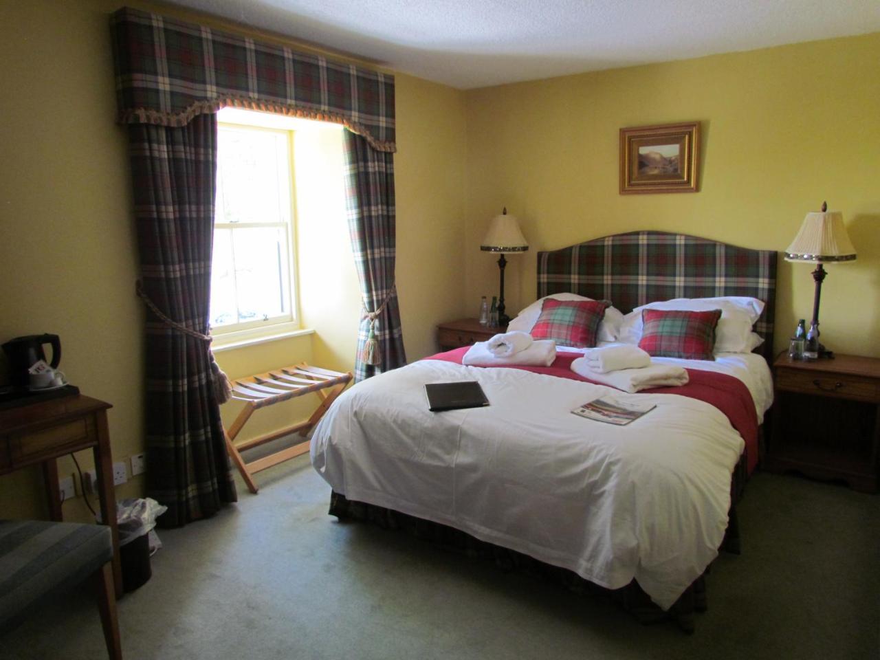 Altnaharra Hotel Lairg Esterno foto