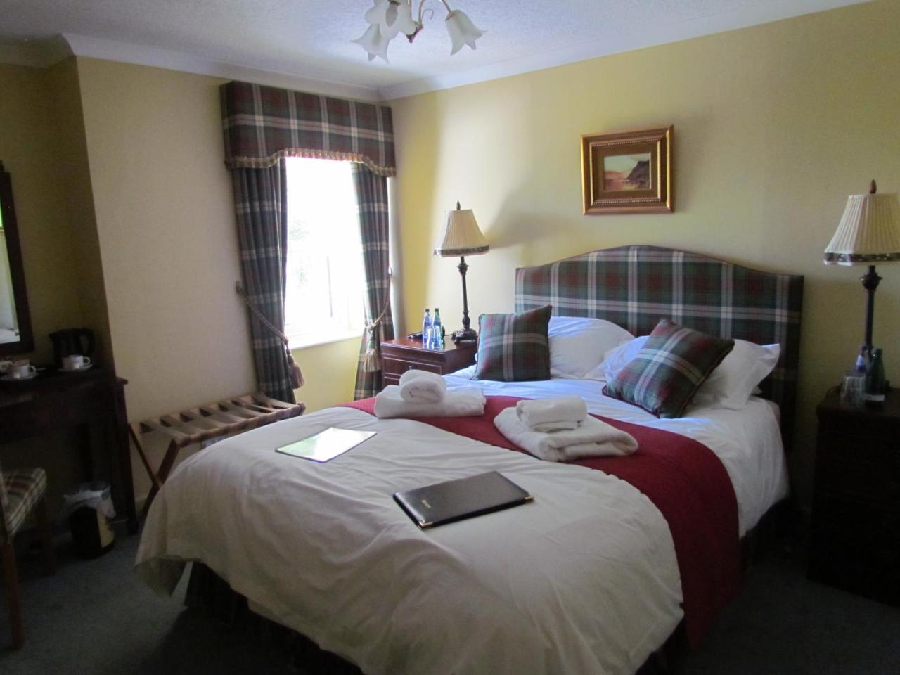 Altnaharra Hotel Lairg Esterno foto