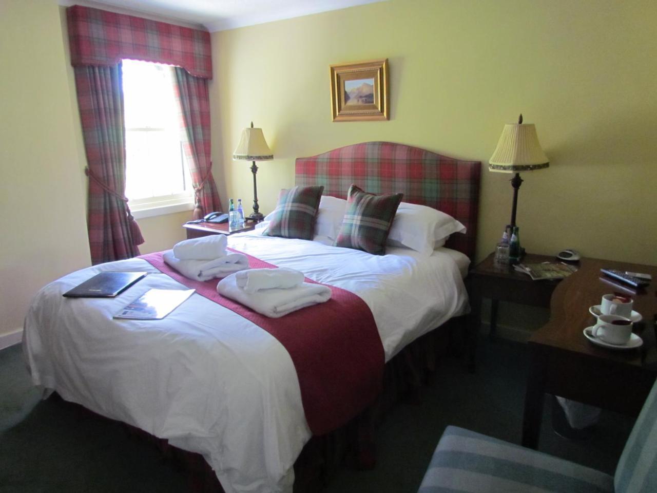 Altnaharra Hotel Lairg Esterno foto