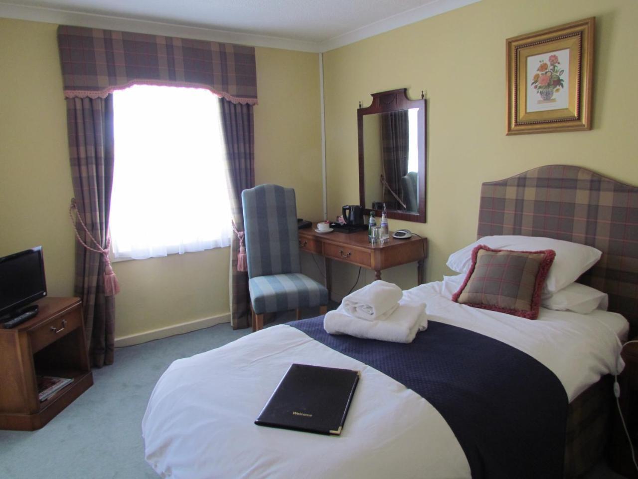 Altnaharra Hotel Lairg Esterno foto